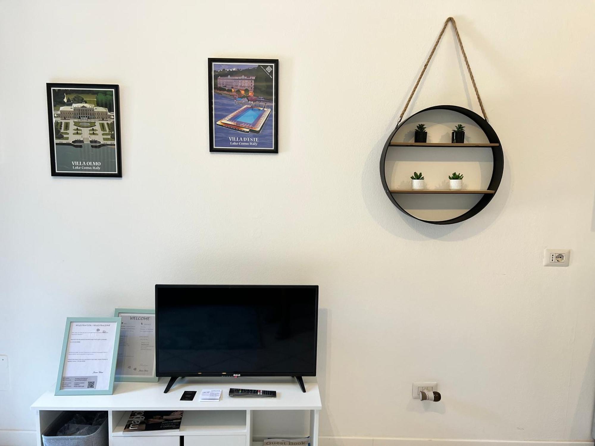 Jacam Home Free Parking Como Albese Con Cassano Exterior photo